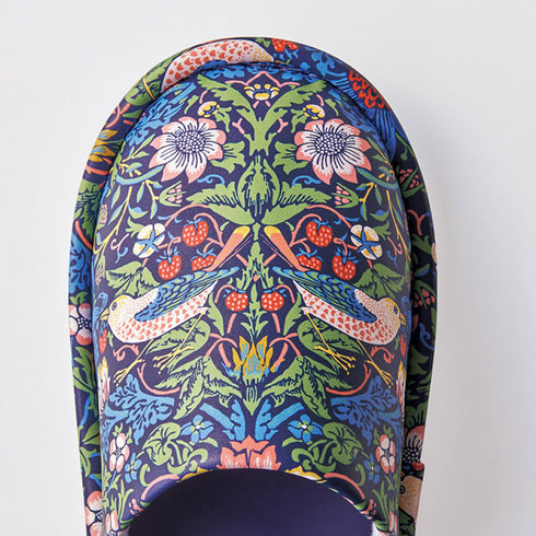 サッと拭けるトイレスリッパ モリスいちご泥棒.|s5